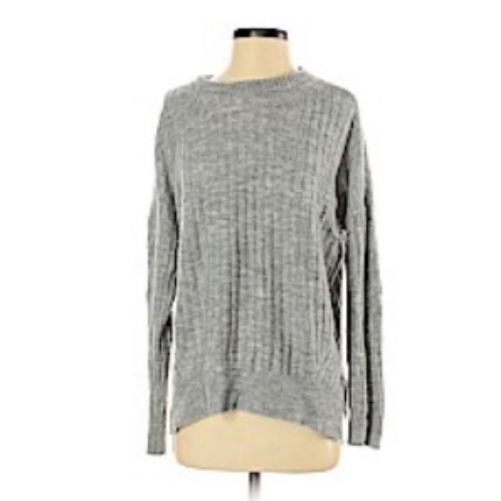 Abercrombie grey pullover knit sweater